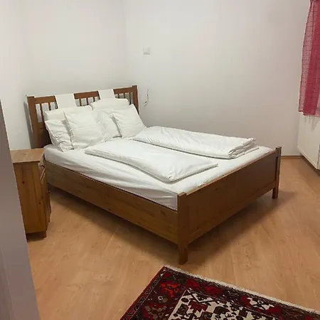 Kekhaz Apartman Lejlighed