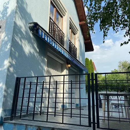 Lejlighed Kekhaz Apartman *